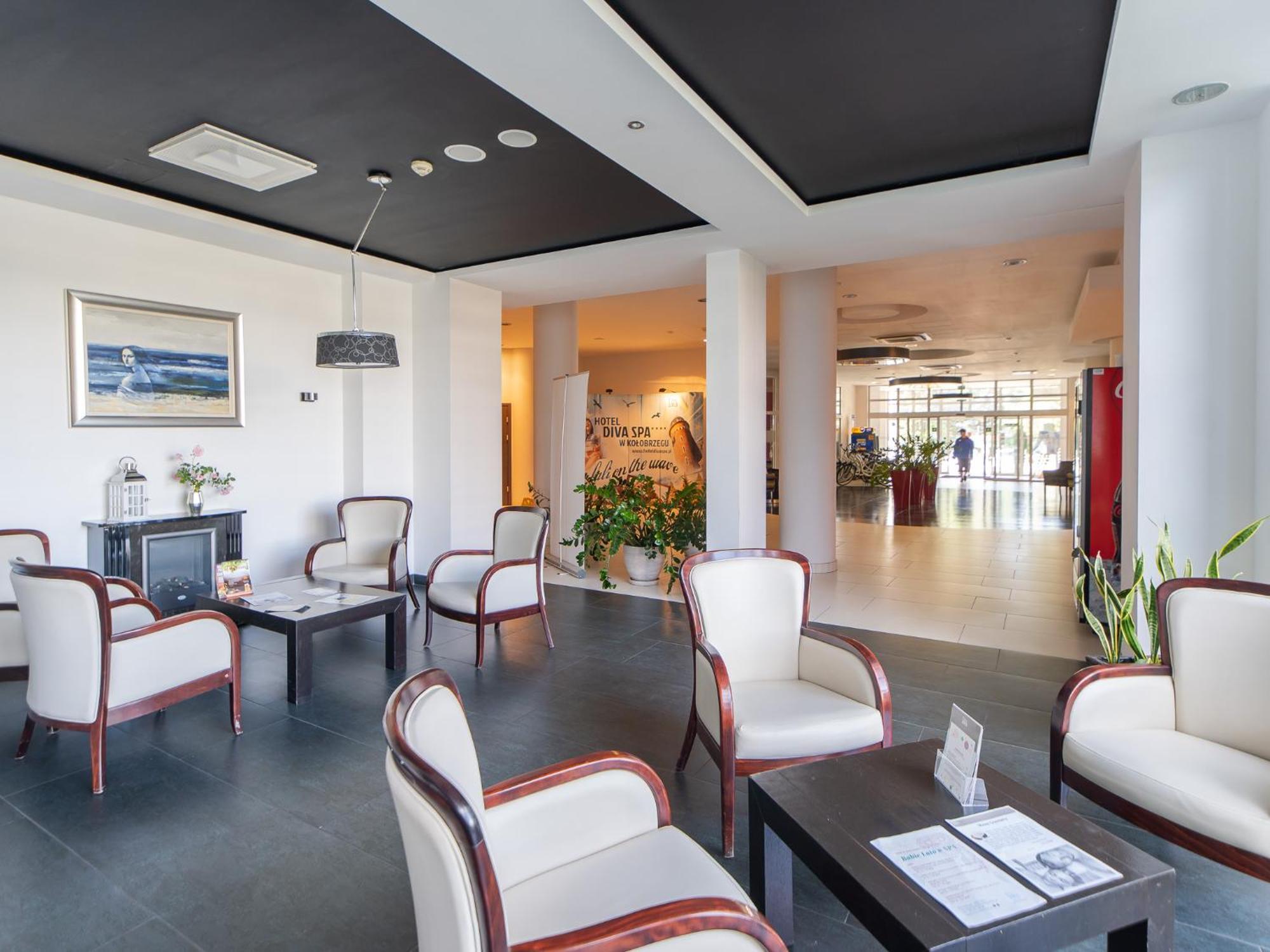 Apartamenty Prywatne W Hotelu Przy Plazy Diva Kolobrzeg Dış mekan fotoğraf